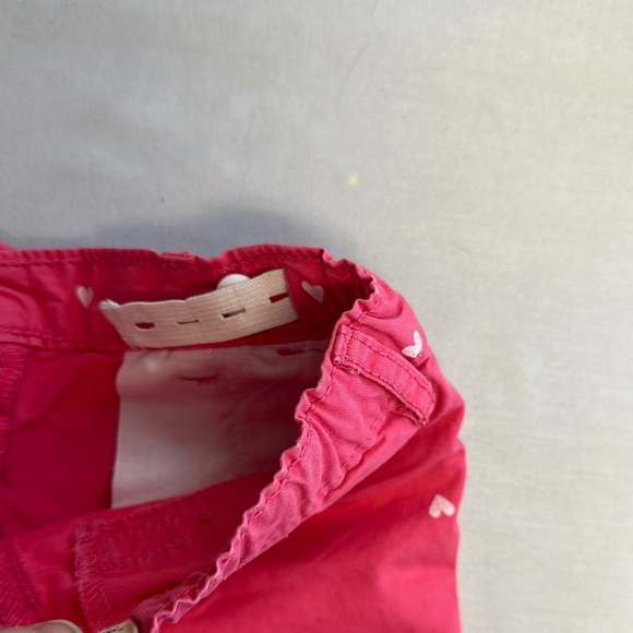 OshKosh B'gosh - Pink Shorts with Heart Accent - Picture 4 of 4